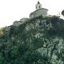 Una bella vista sullo sperone roccioso dove sorge Castel Trosino - la passeggiata è terminata!