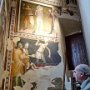 Siamo nella Cappella di San Lorenzo, con gli affreschi risalenti al XIV° sec.  del fabrianese Allegretto Nuzi ....
