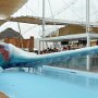 La piscina all'esterno del padiglione della Repubblica Ceca ...
