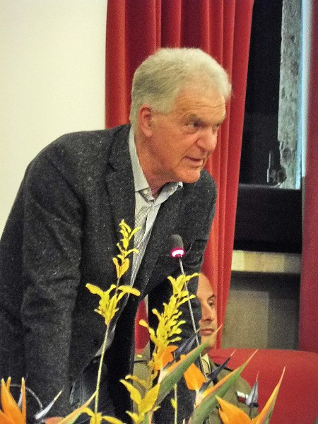P008_FB.jpg