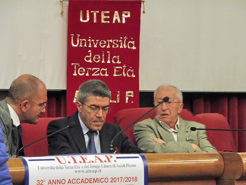 P012_FB.jpg
